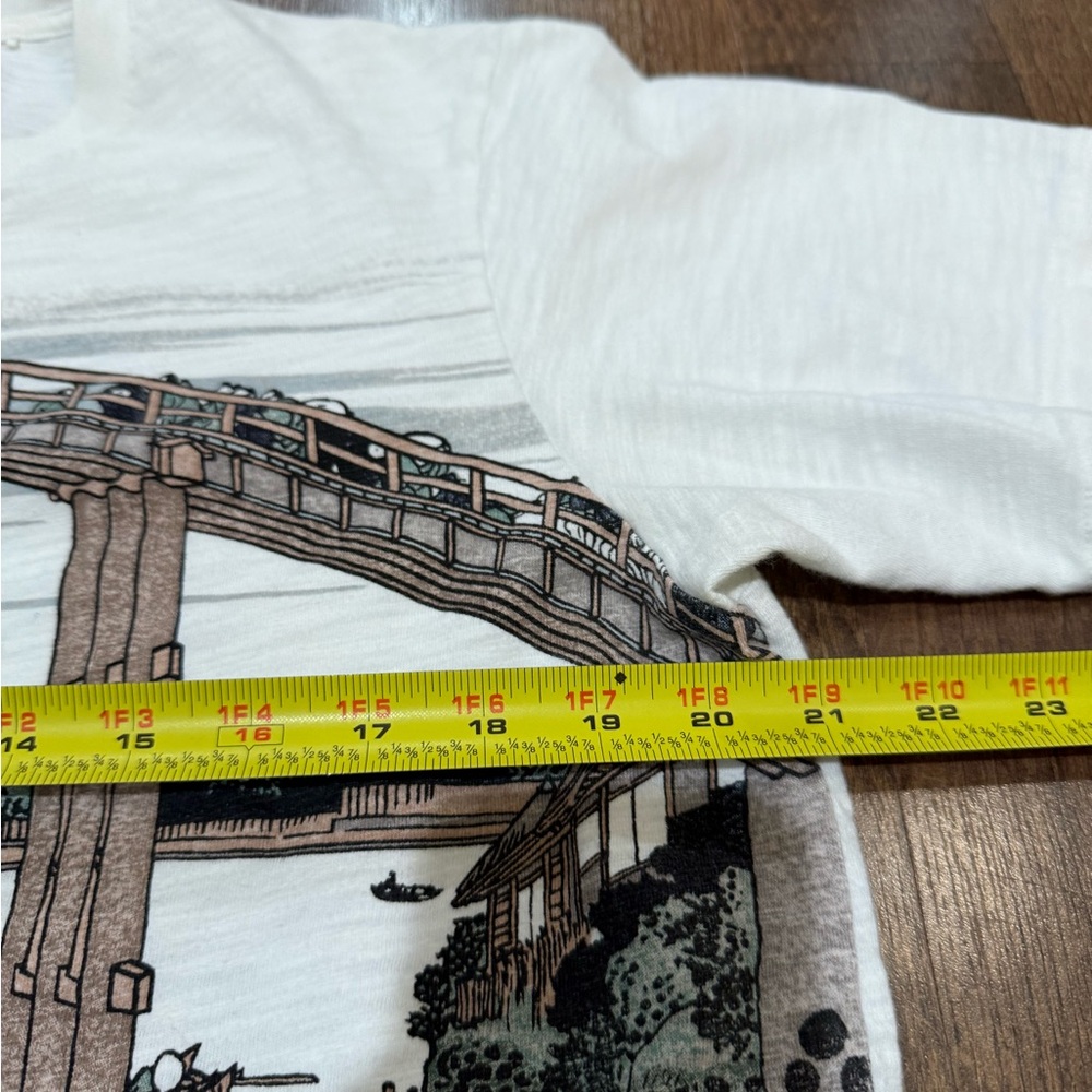 UNIQLO UT Hokusai Blue T-Shirt Large - Picture 4 of 8